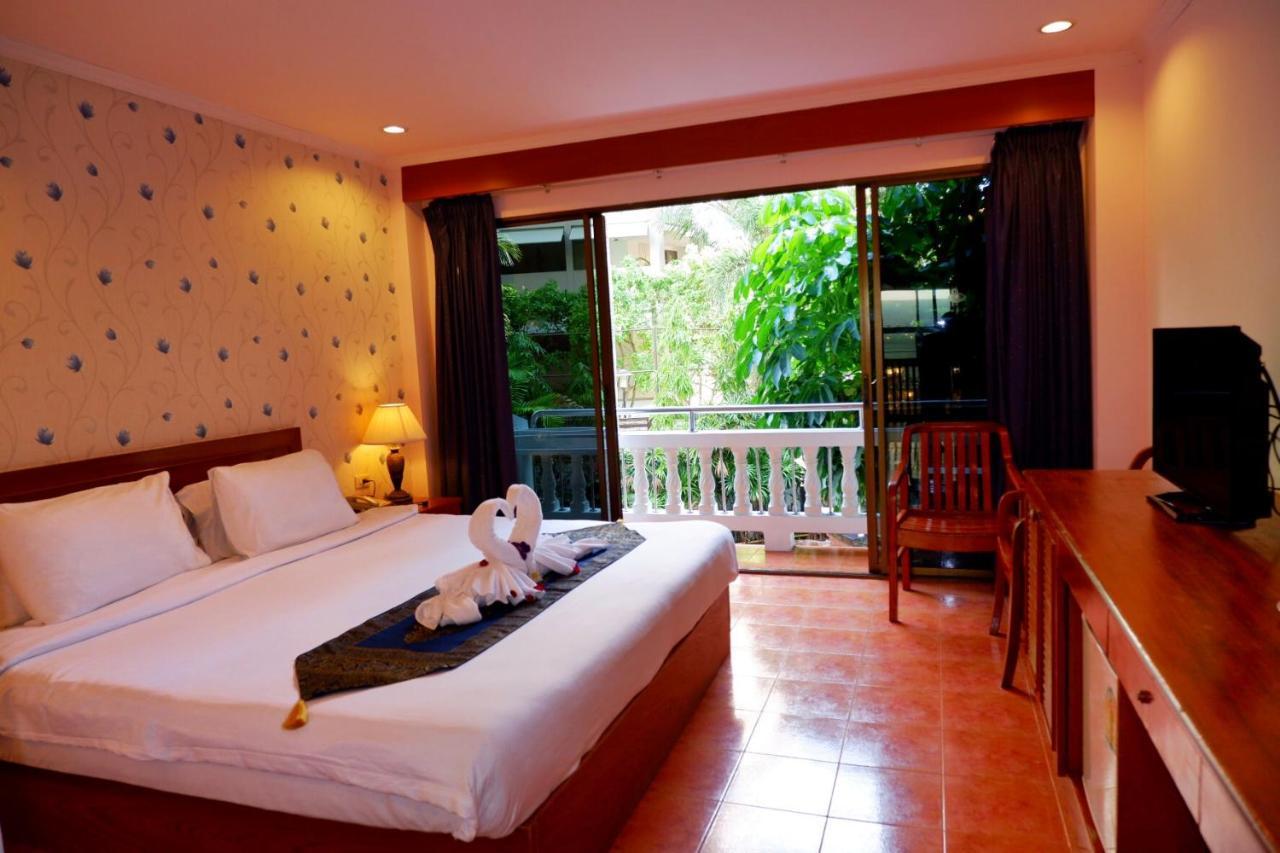 Patong Central Residence And Apartment Extérieur photo